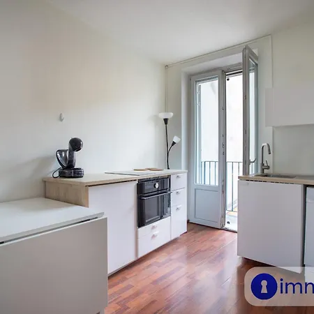 Acropolis Neighbourhood Apartment